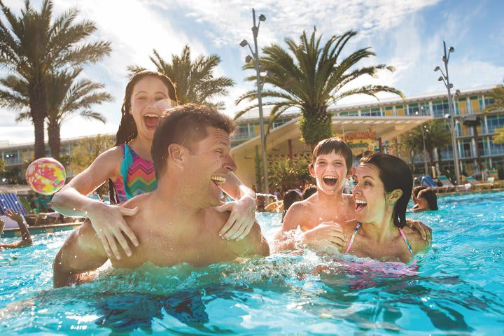 Áreas para niños en la piscina