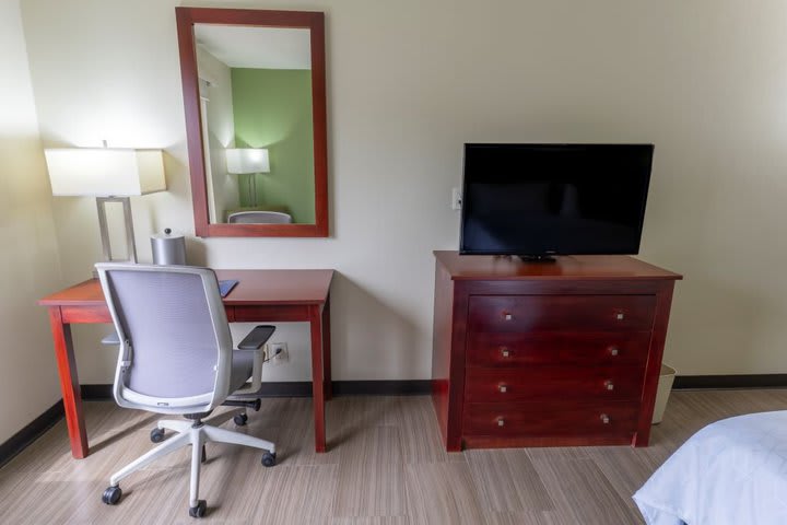 The rooms have a work desk