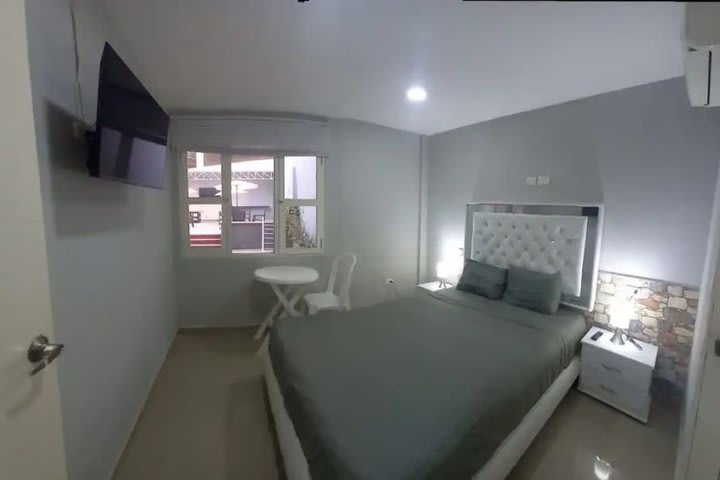 El hotel tiene 17 habitaciones