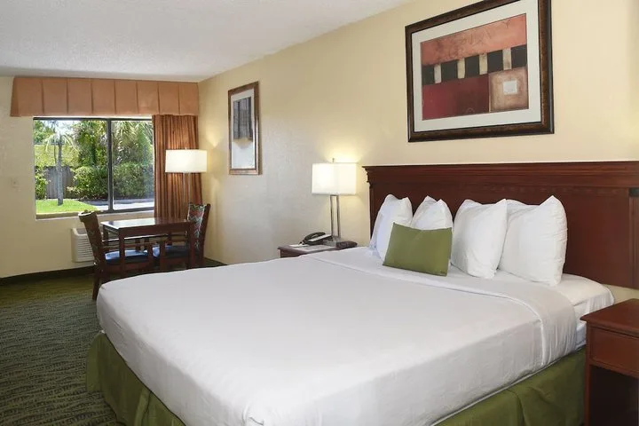 Hotel Best Western Orlando East Inn & Suites