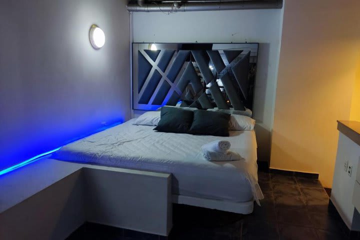 Dormitorio 1L5 Apartamento dúplex cerca al mar con wifi y aire acondicionado