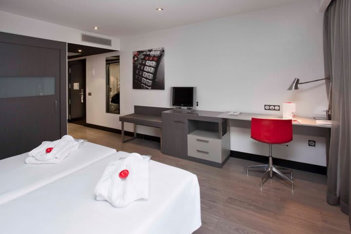 El Confortel Suites Madrid dispone de 152 habitaciones