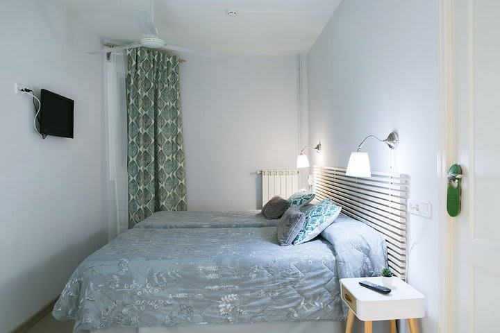 Double Room, Private Bathroom (Interior - 1 or 2 Beds)