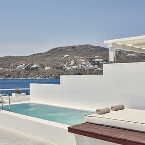 Archipelagos Hotel