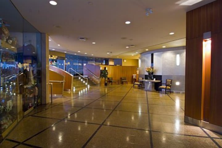 Lobby en el hotel de Vancouver Empire Landmark