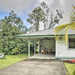 'big Island Paradise' Hawaiian Retreat w/ Patio!