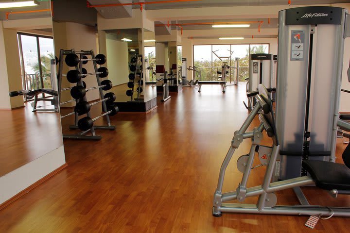 Grand Hotel Acapulco & Convention Center cuenta con gimnasio