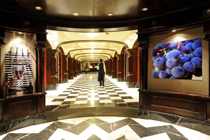 Lobby at the Panamericano Buenos Aires