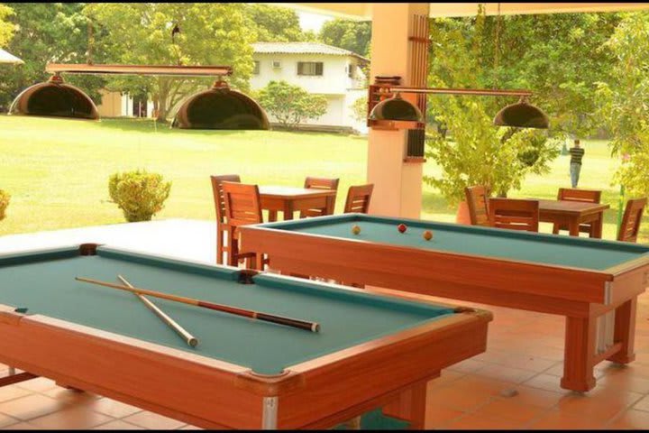 Billiard table