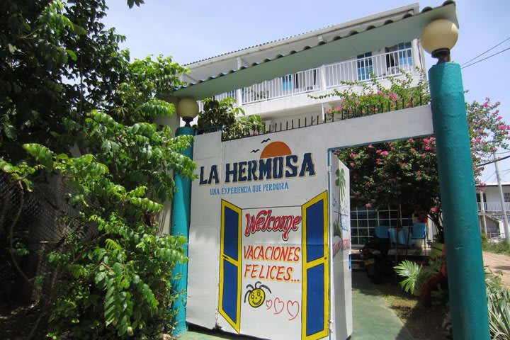 Apartamentos Turísticos La Hermosa