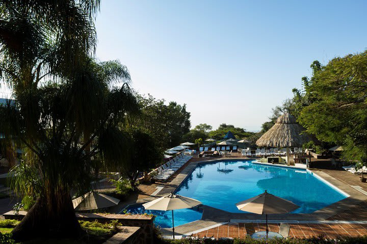 Hotel Villa del Conquistador features a pool