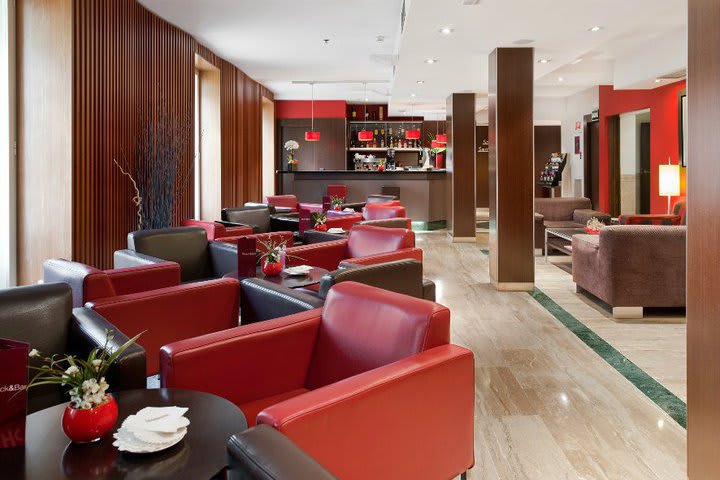 Café Bar en Catalonia Goya hotel en Madrid