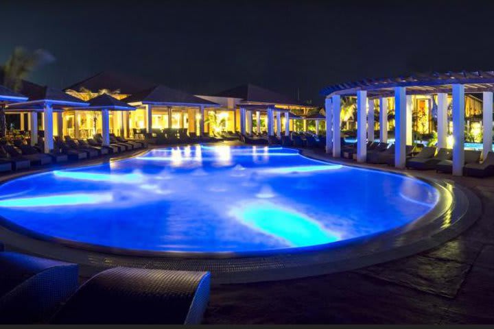 Night view of a pool