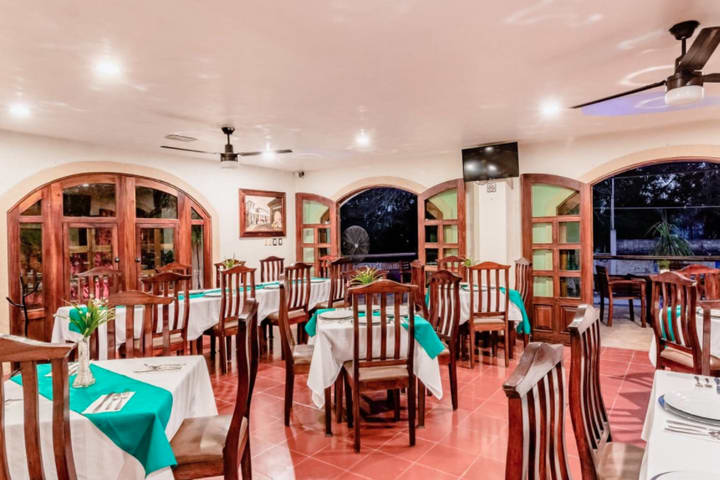 Restaurante Los Flamboyanes