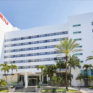 Hotel Riu Plaza Miami Beach