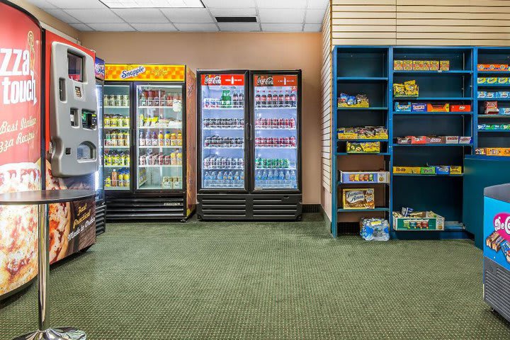 Facilities include a convenience store