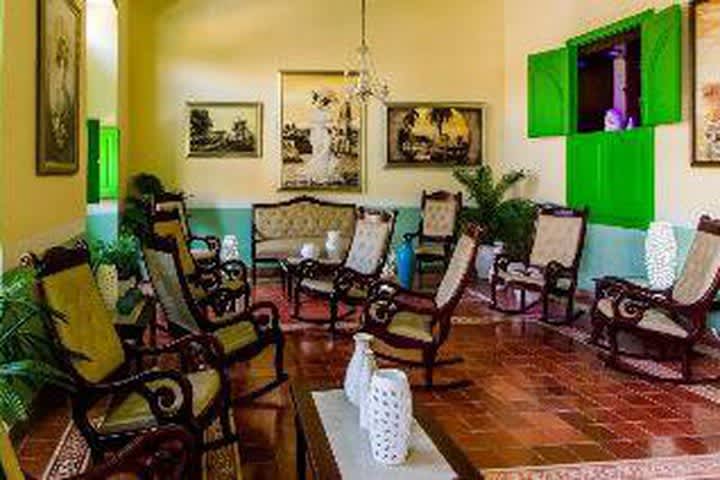 PriceTravel - Viaja fácil, sin pretextos