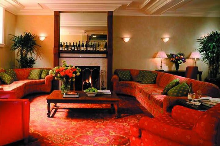 Lobby del Executive Hotel Vintage Court en San Francisco