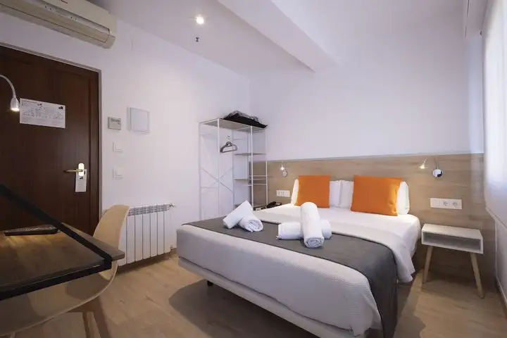 PriceTravel - Viaja fácil, sin pretextos