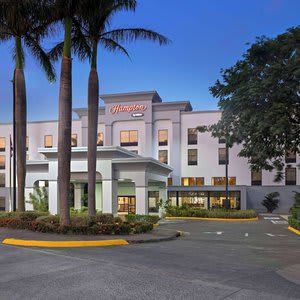 Hampton Inn & Suites by Hilton San Jose-Airport