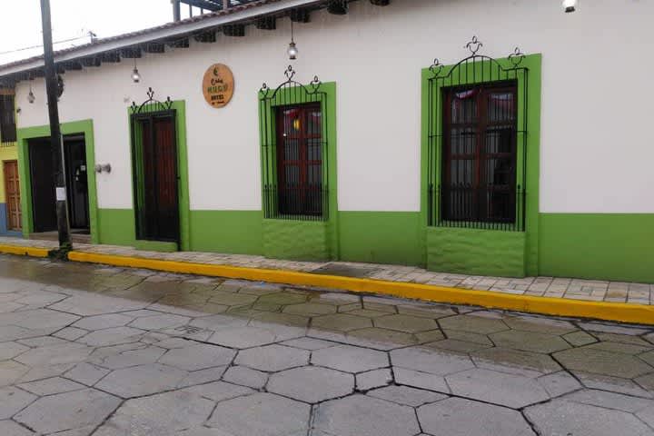Casa Nucu Hotel