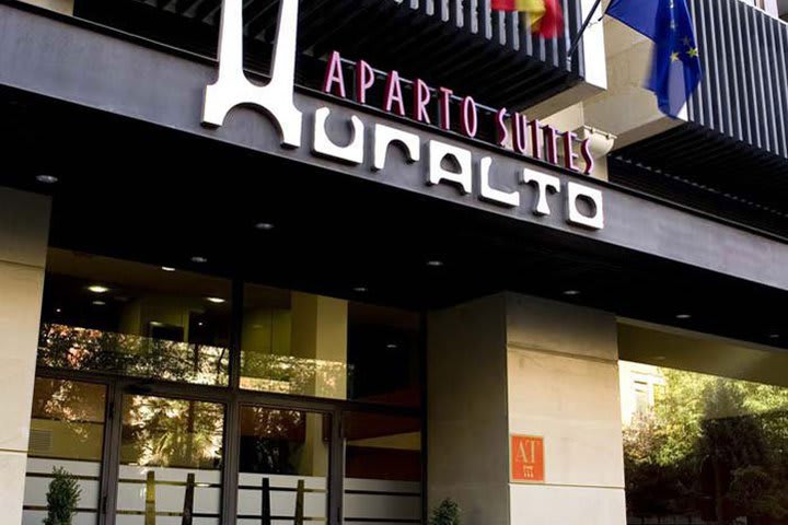 Aparto-Suites Muralto