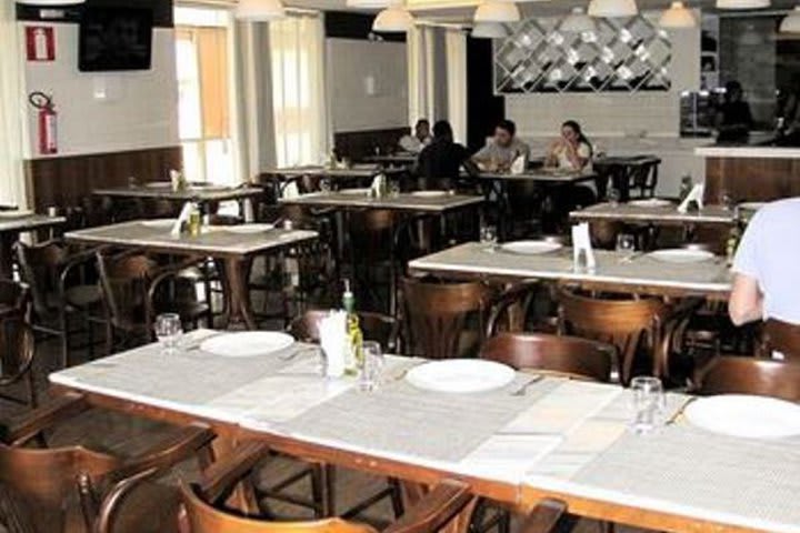 El restaurante del San Diego Express Vespasiano está abierto para desayunos, comidas y cenas