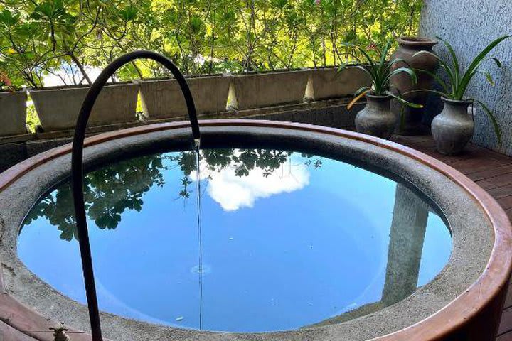 The Jacuzzi of a villa