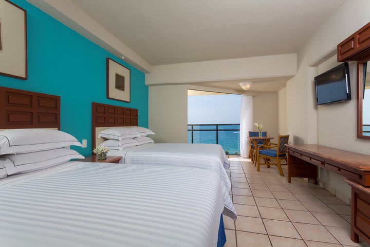 Superior guest room with ocean view