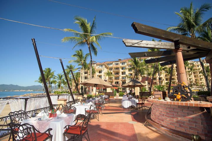 A restaurant includes an outdoor terrace