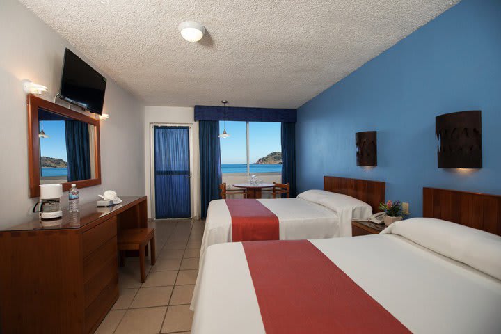 Superior oceanfront guest room