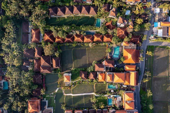 PriceTravel - Travel easy, without excuses