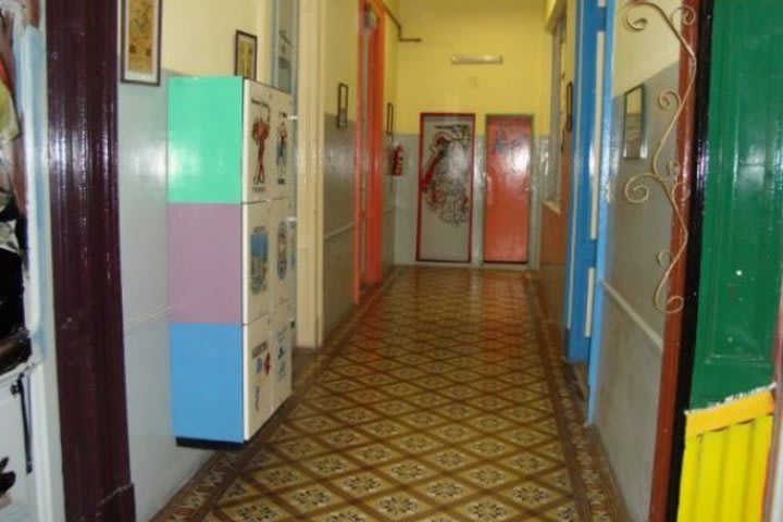 El hostal Ayres Porteños cuenta con casilleros