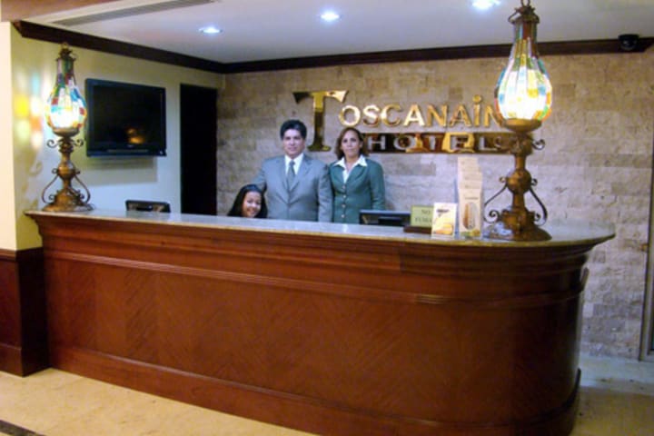 Área de recepción en el lobby