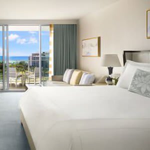 The Ritz-Carlton Residences, Waikiki Beach