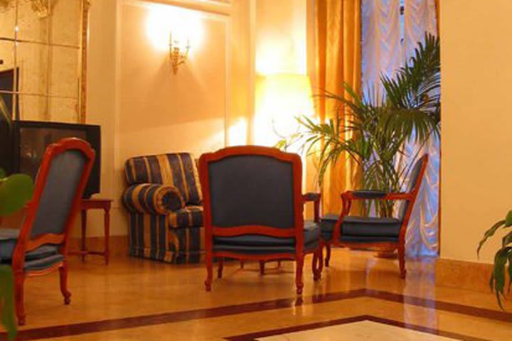 Lobby del Hotel Gallia en Roma