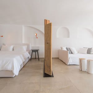 Santorini Secret Suites & Spa