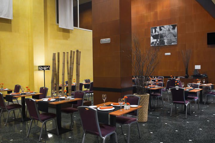 El Hotel Eurostars Gran Madrid dispone de un restaurante