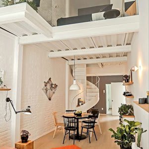 Master Loft in Historic Downtown