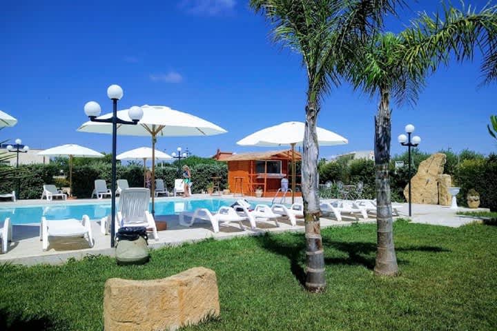 PriceTravel - Viaja fácil, sin pretextos