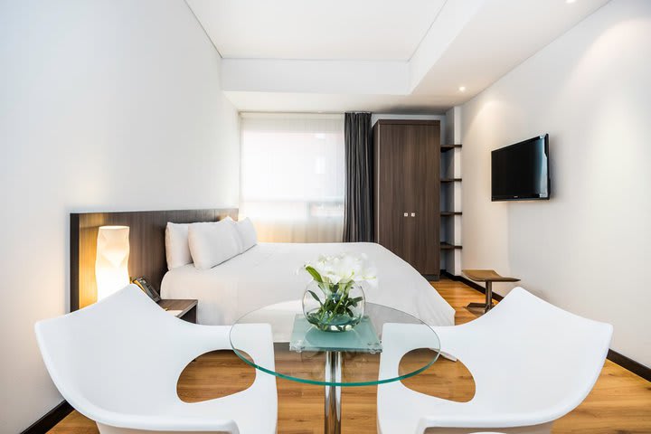 Table and chairs in an apartment