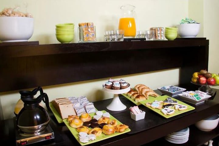 El hotel Sarmiento en Buenos Aires ofrece desayunos