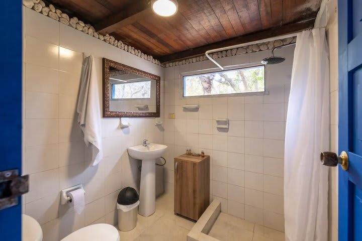 Baño privado con ducha