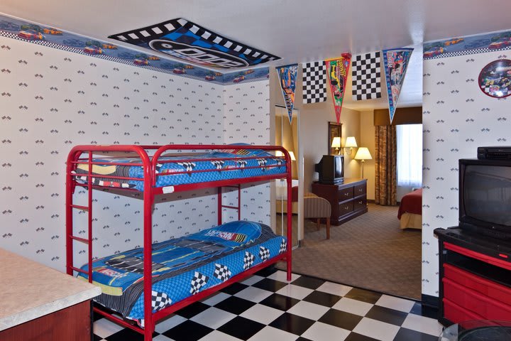 Family guest room at the Holiday Inn Express Hotel & Suites Henderson in Las Vegas