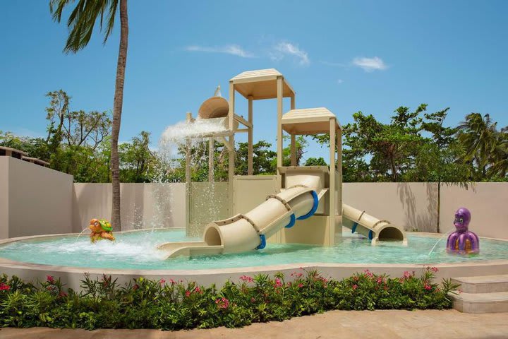 Piscina para niños Explorers Club Water Park