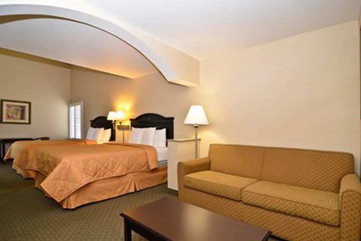 Suite con dos camas en el Comfort Inn & Suites, hotel cerca de Universal Studios Hollywood