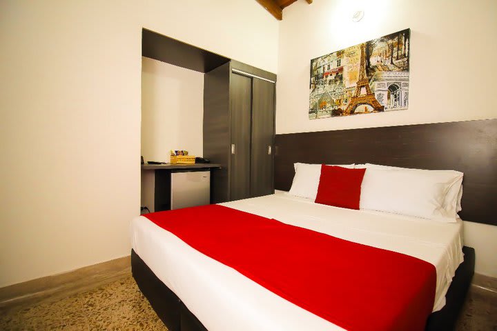 Todas las habitaciones cuentan con minibar