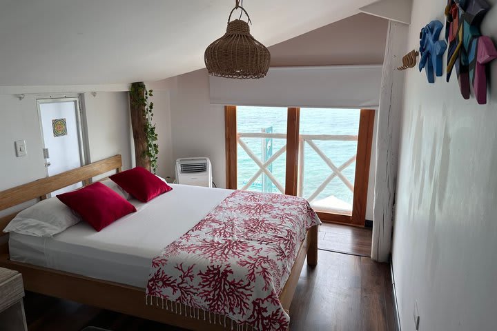 Habitación Doble Deluxe con balcón y vistas al mar