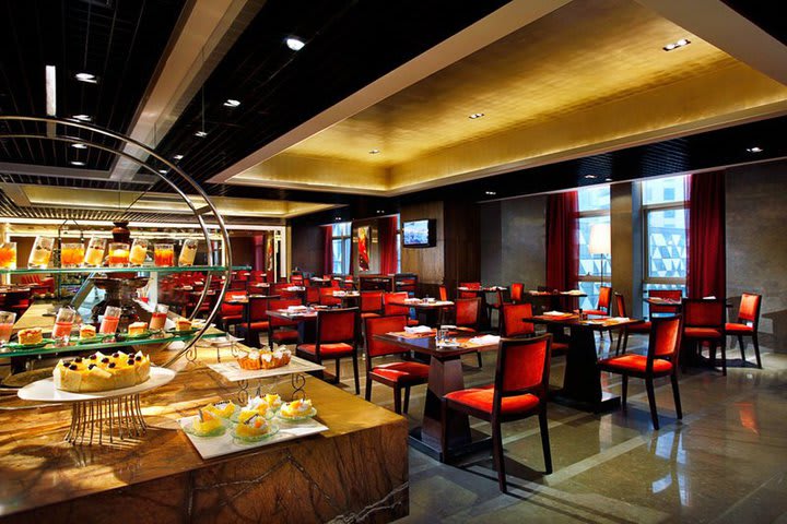 Restaurante del Crowne Plaza Beijing, hotel en el Distrito Chaoyang