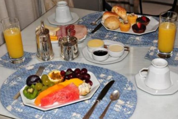 A Casa das Portas Velhas cuenta con un salón de desayunos